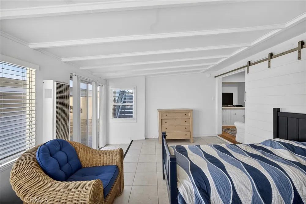 237 Avenida Montalvo #A San Clemente, CA 92672