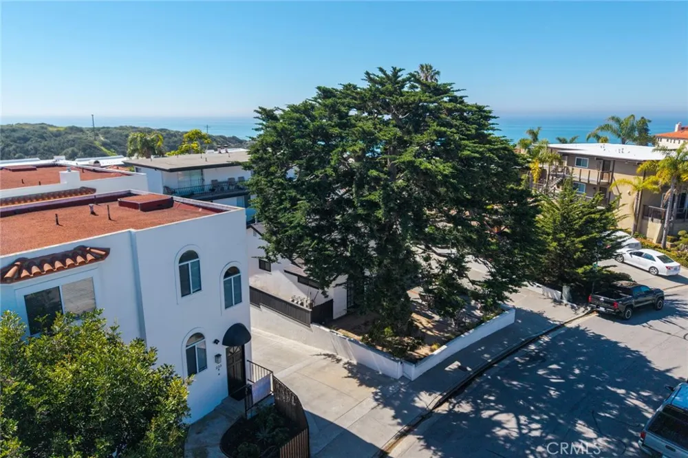 237 Avenida Montalvo #A San Clemente, CA 92672
