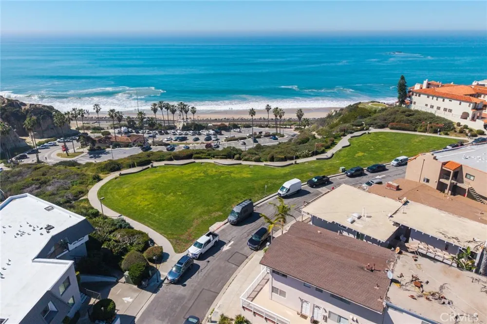 237 Avenida Montalvo #A San Clemente, CA 92672