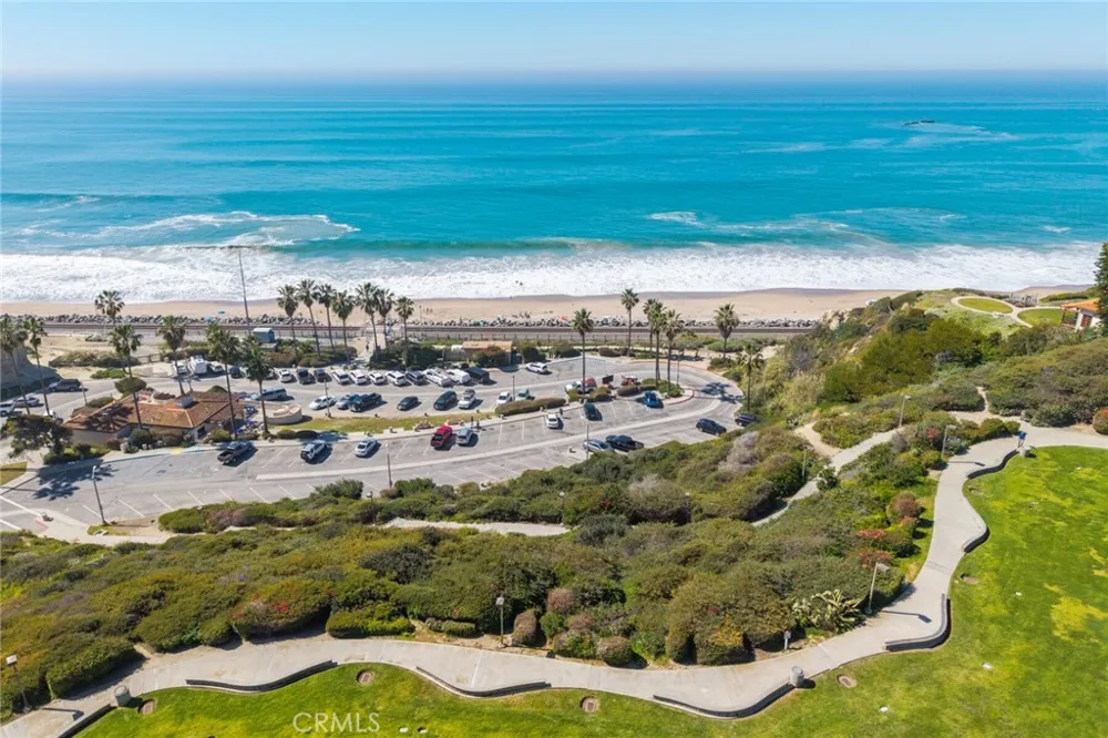 237 Avenida Montalvo #A San Clemente, CA 92672