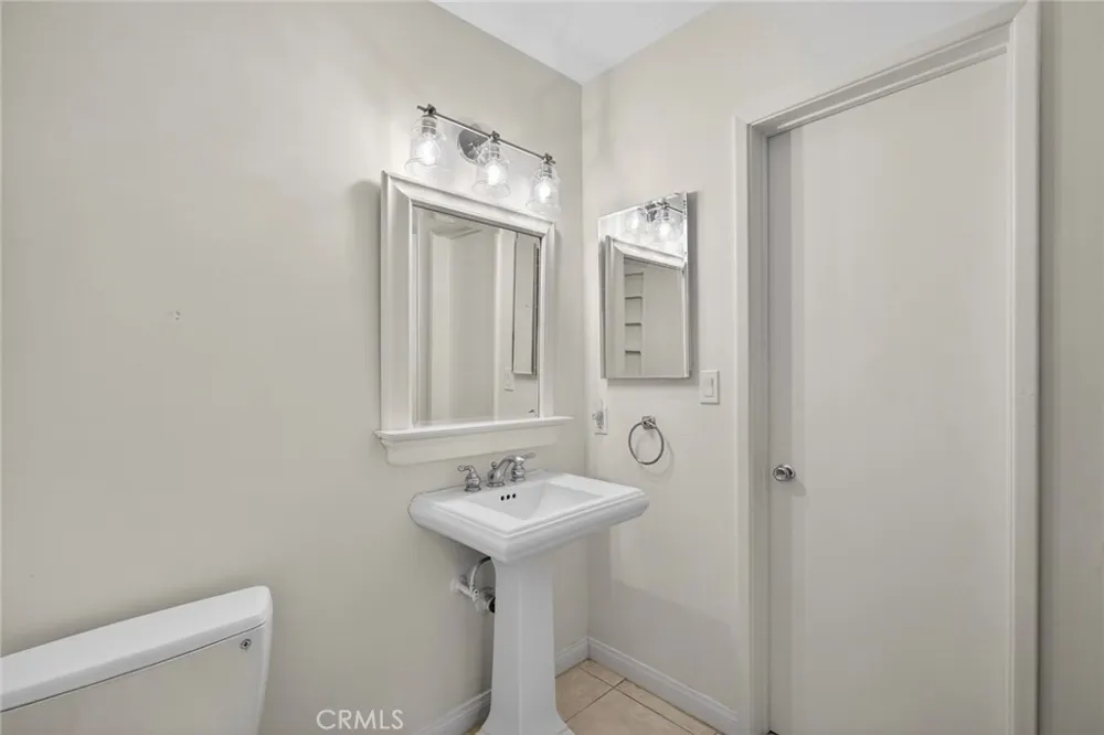 237 Avenida Montalvo #A San Clemente, CA 92672