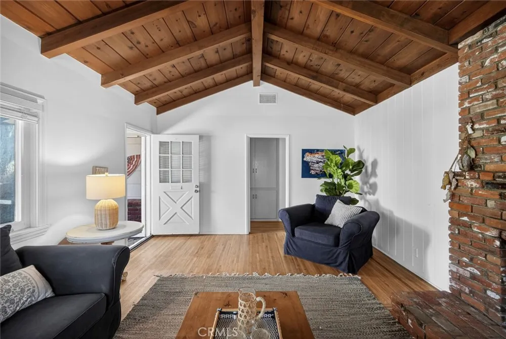 237 Avenida Montalvo #A San Clemente, CA 92672