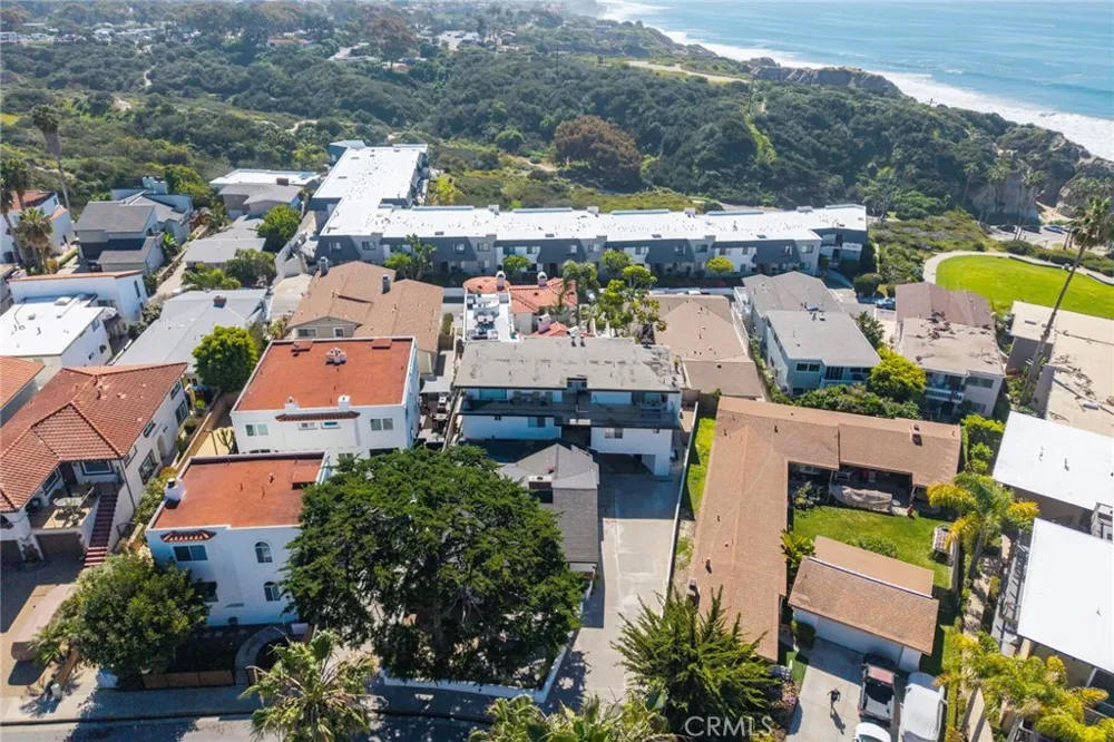 237 Avenida Montalvo #A San Clemente, CA 92672