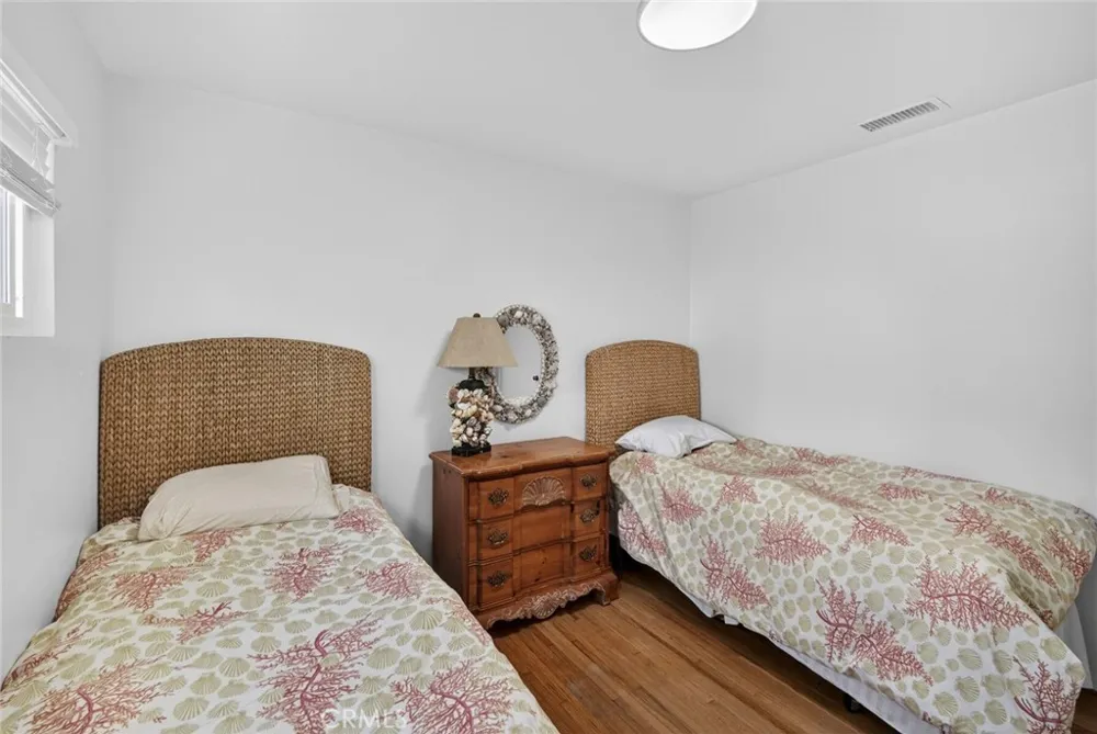 237 Avenida Montalvo #A San Clemente, CA 92672