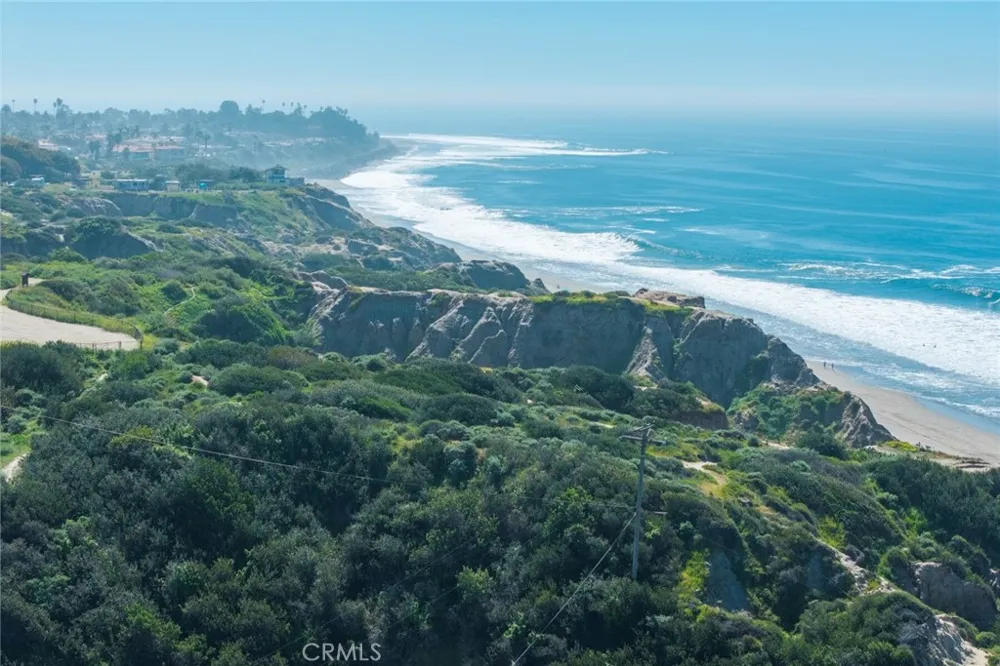 237 Avenida Montalvo #A San Clemente, CA 92672