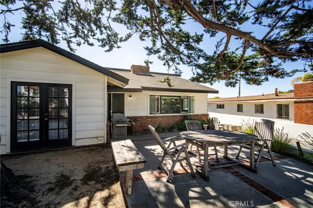 237 Avenida Montalvo #A San Clemente, CA 92672