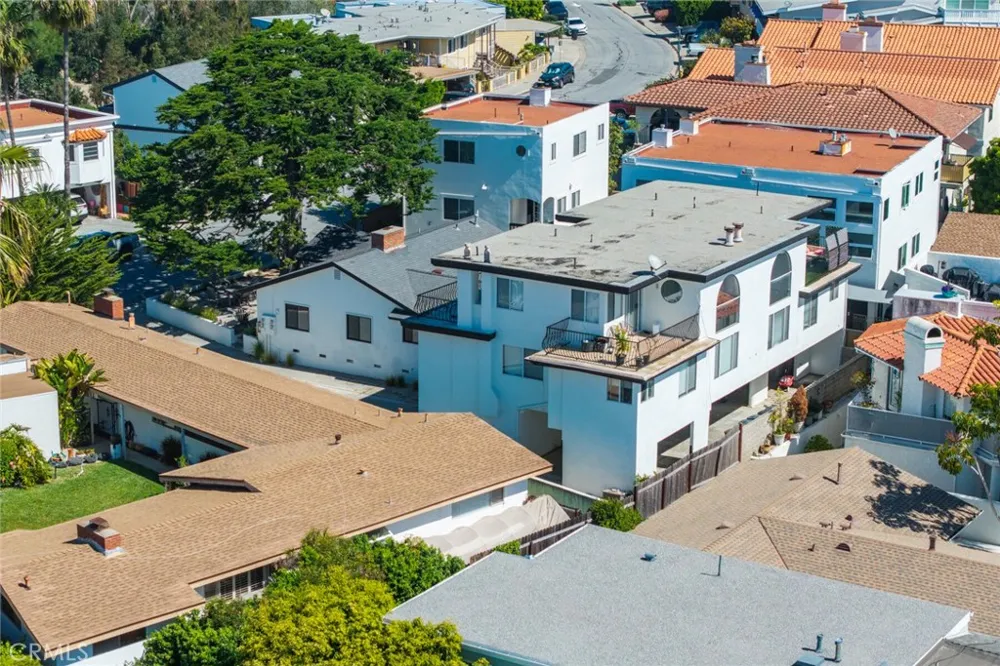 237 Avenida Montalvo #A San Clemente, CA 92672