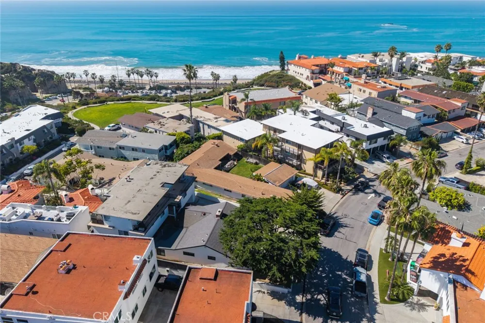 237 Avenida Montalvo #A San Clemente, CA 92672