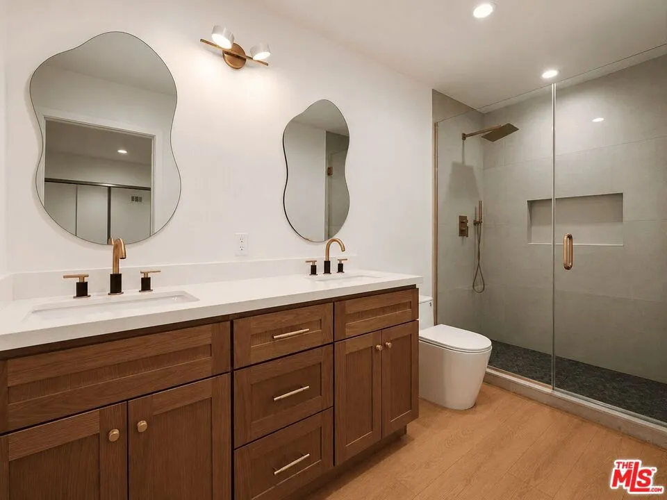 6531 Neddy Avenue West Hills, CA 91307