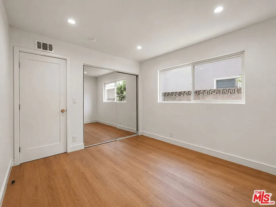 6531 Neddy Avenue West Hills, CA 91307