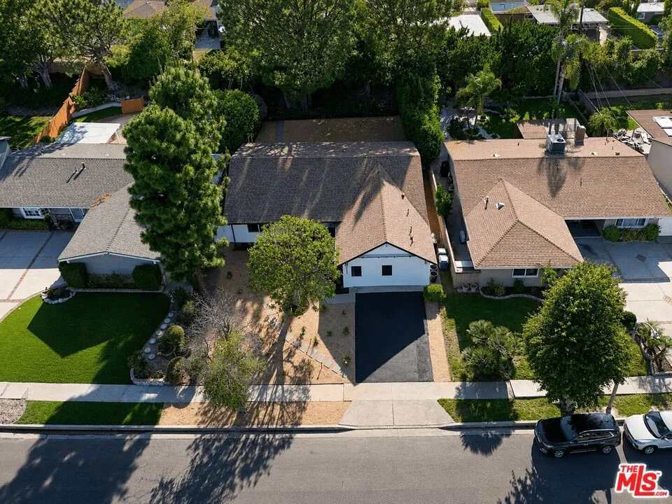 6531 Neddy Avenue West Hills, CA 91307