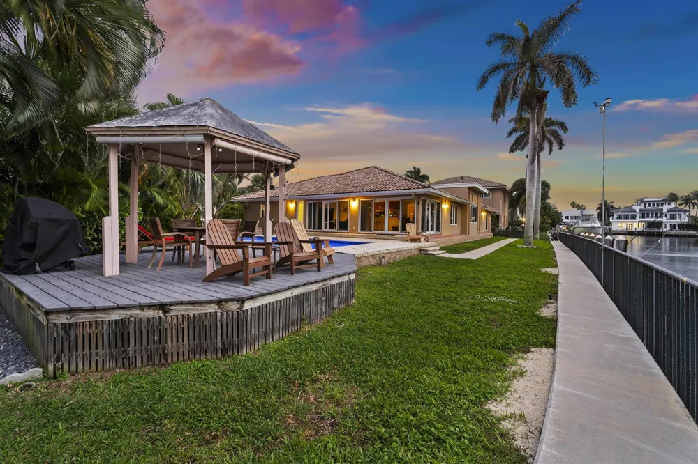 4204 Tranquility Drive Highland Beach, FL 33487