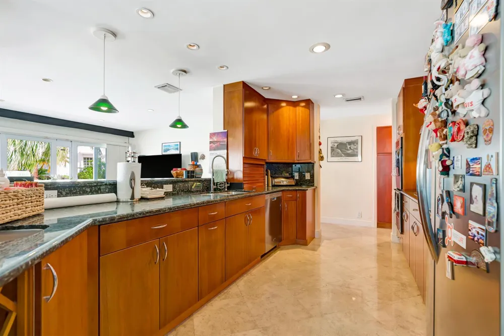 4204 Tranquility Drive Highland Beach, FL 33487