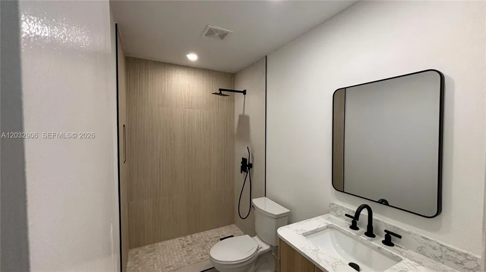 49 Forest Cir Cooper City, FL 33026