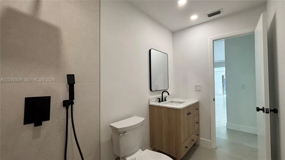 49 Forest Cir Cooper City, FL 33026