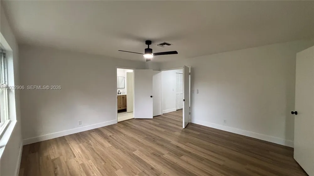49 Forest Cir Cooper City, FL 33026