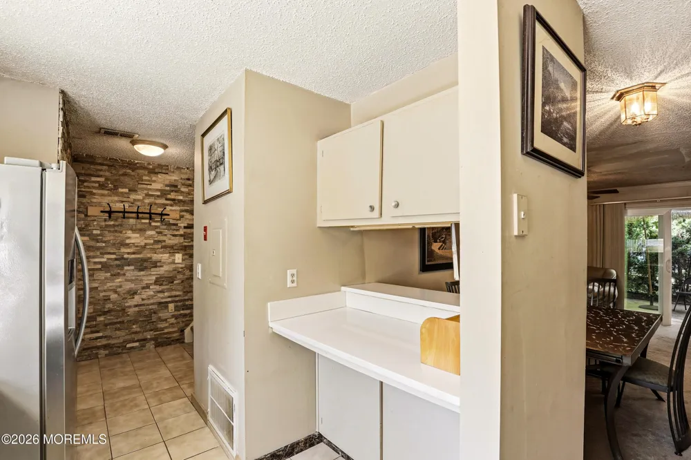 1206 Dahlia Court Jackson, NJ 08527