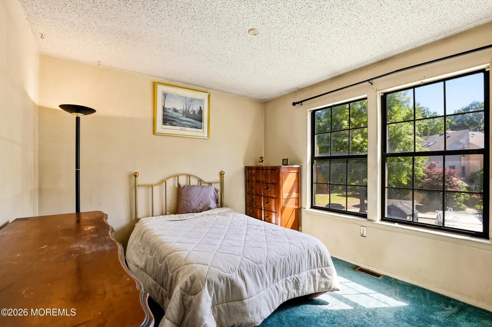 1206 Dahlia Court Jackson, NJ 08527