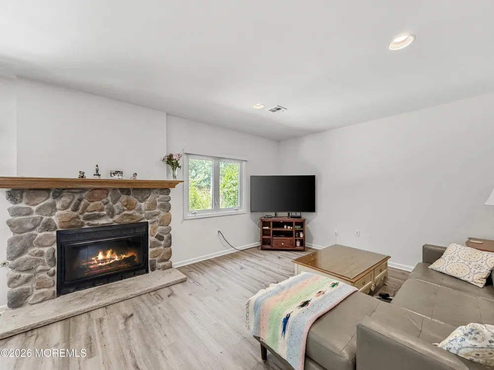 254 Plum Drive Marlboro, NJ 07746