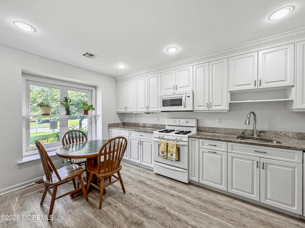254 Plum Drive Marlboro, NJ 07746