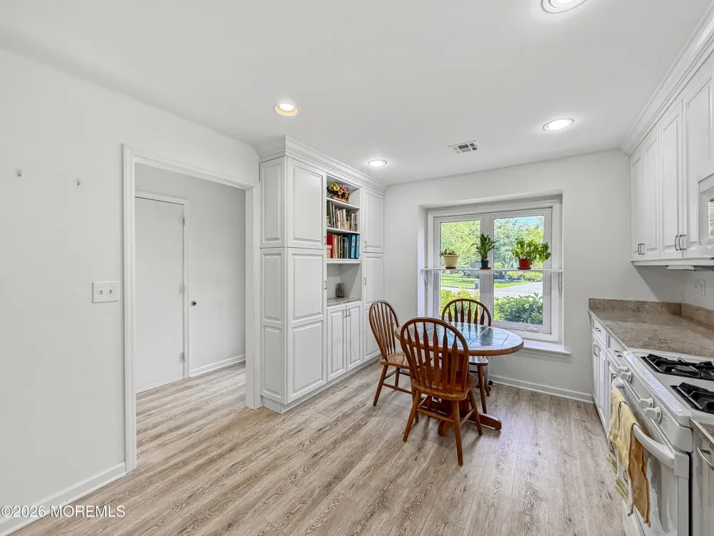 254 Plum Drive Marlboro, NJ 07746