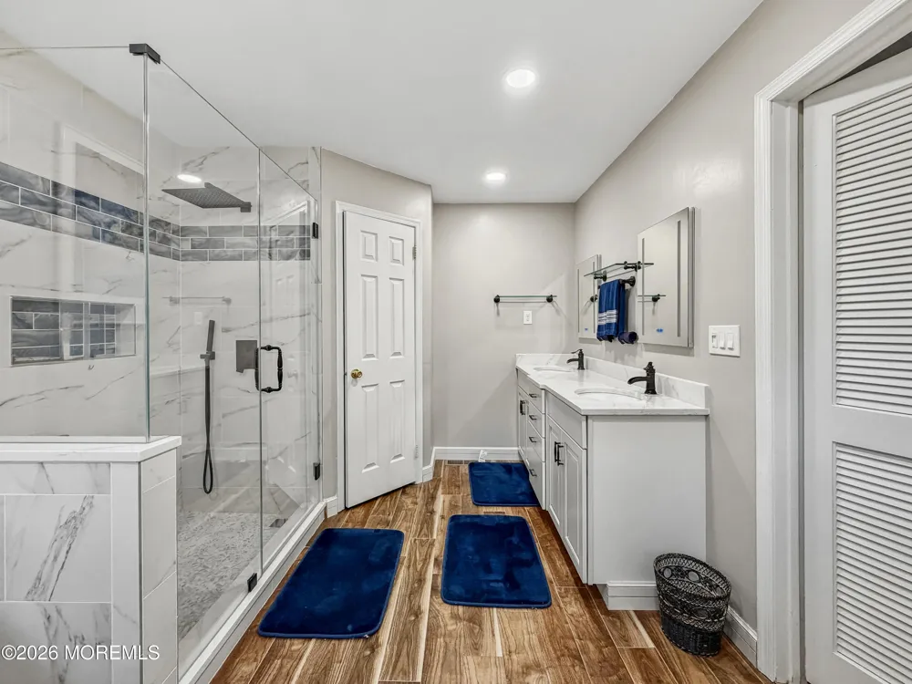 254 Plum Drive Marlboro, NJ 07746