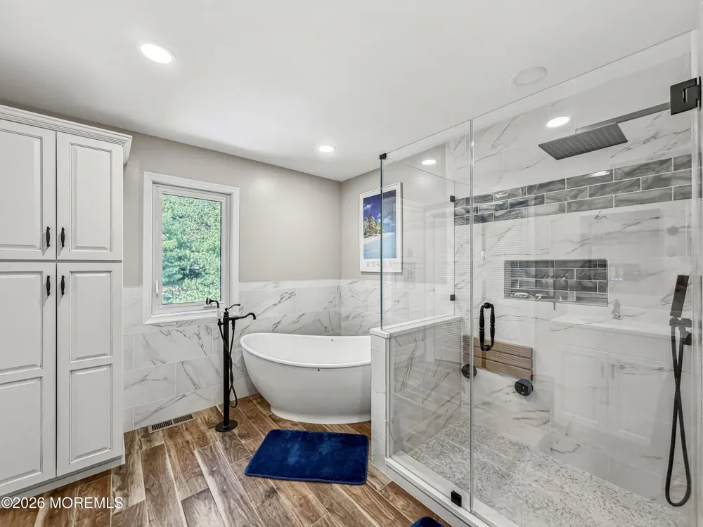 254 Plum Drive Marlboro, NJ 07746