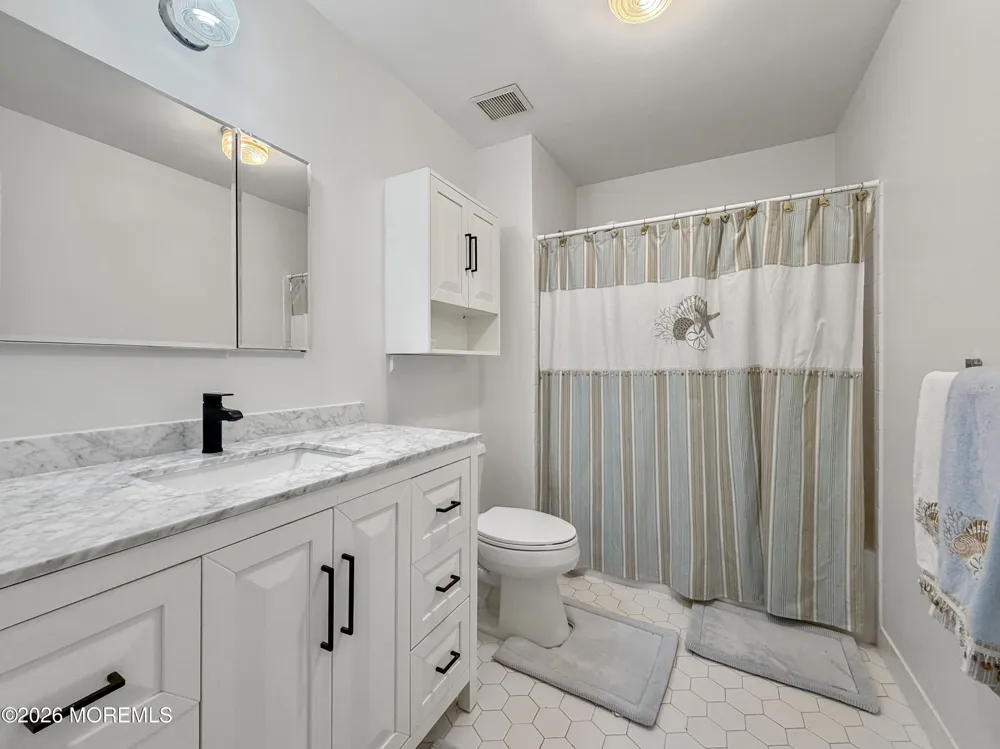 254 Plum Drive Marlboro, NJ 07746