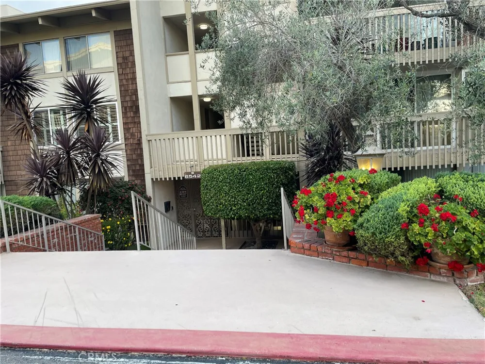 6542 Ocean Crest Rancho Palos Verdes, CA 90275