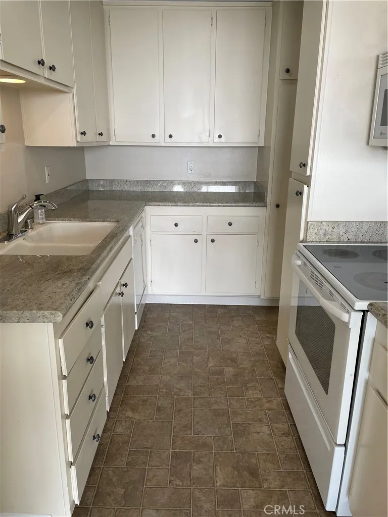 6542 Ocean Crest Rancho Palos Verdes, CA 90275