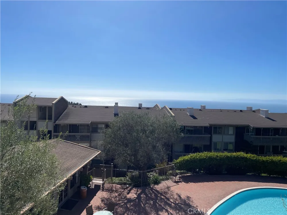 6542 Ocean Crest Rancho Palos Verdes, CA 90275