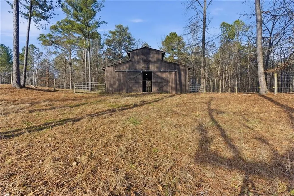 11 Appaloosa Court Taylorsville, GA 30178