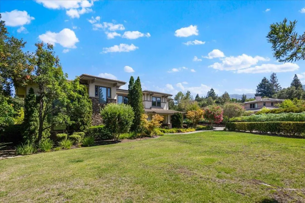 20040 Spaich Court Saratoga, CA 95070