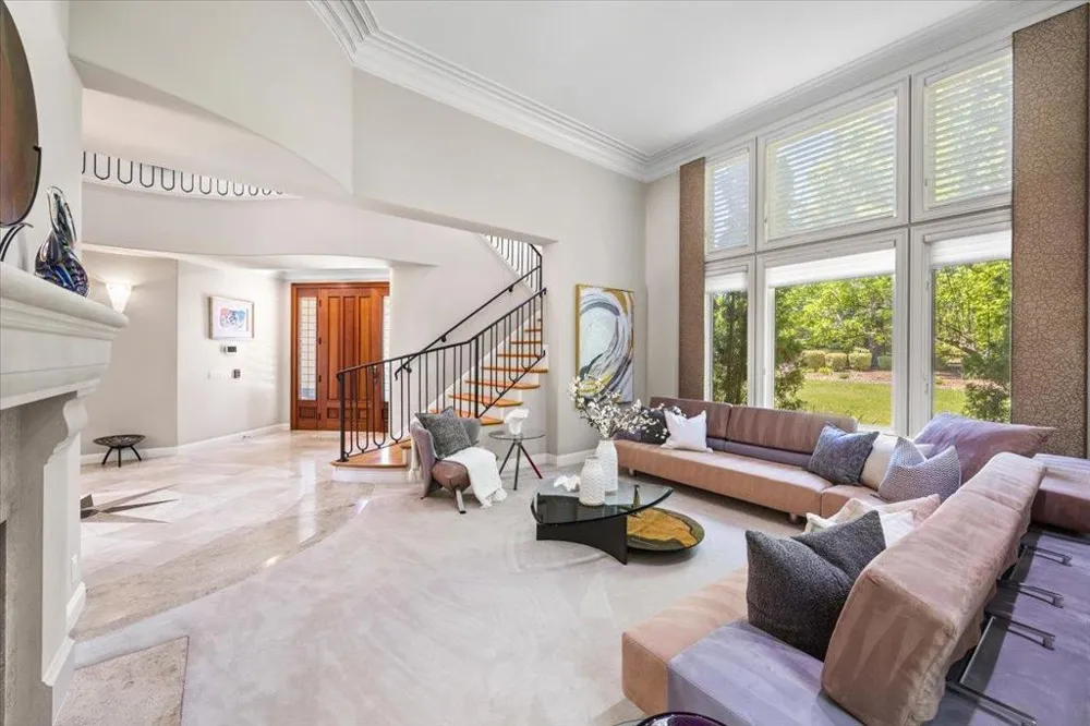 20040 Spaich Court Saratoga, CA 95070