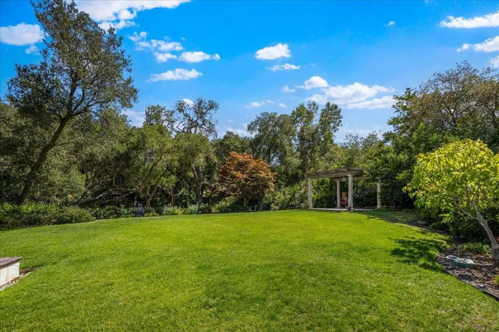 20040 Spaich Court Saratoga, CA 95070