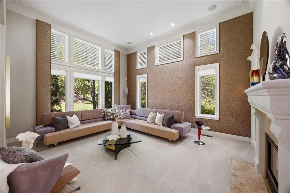 20040 Spaich Court Saratoga, CA 95070