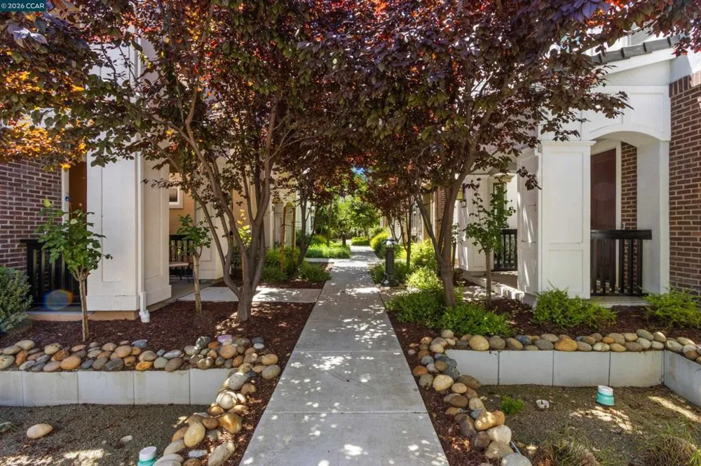 216 Ashton Way Pleasant Hill, CA 94523