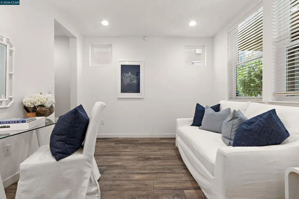 216 Ashton Way Pleasant Hill, CA 94523