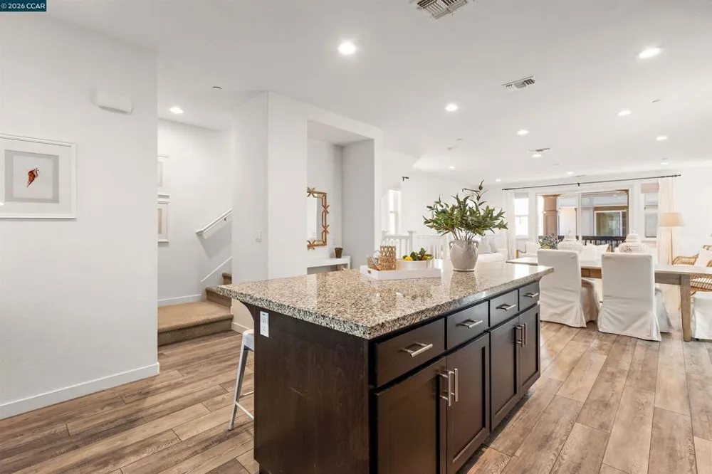 216 Ashton Way Pleasant Hill, CA 94523