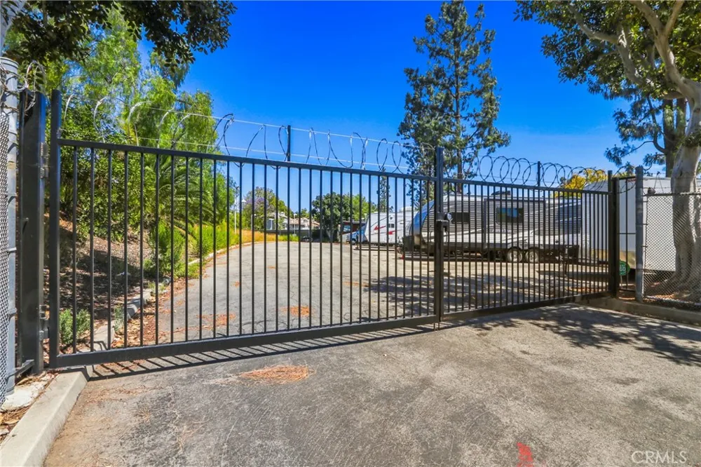 2457 Morning Dew Brea, CA 92821