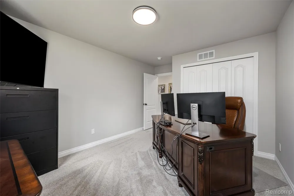 6002 Monarch Clarkston City, MI 48348