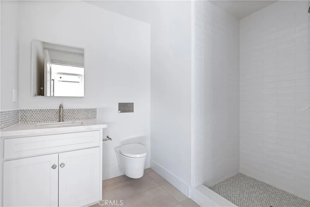 2839 Avila Beach Avila Beach, CA 93424