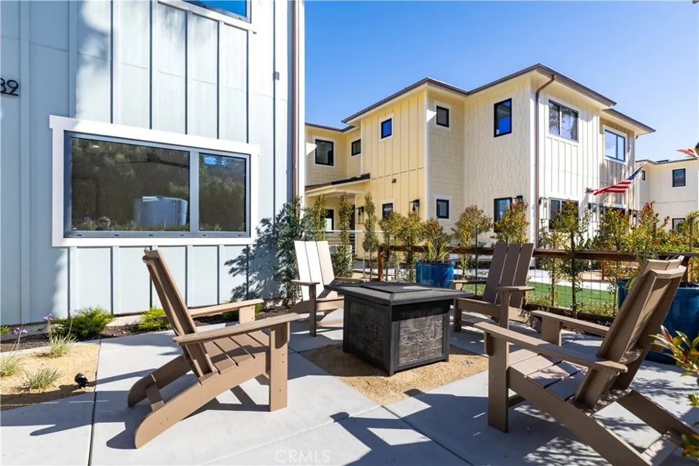 2839 Avila Beach Avila Beach, CA 93424