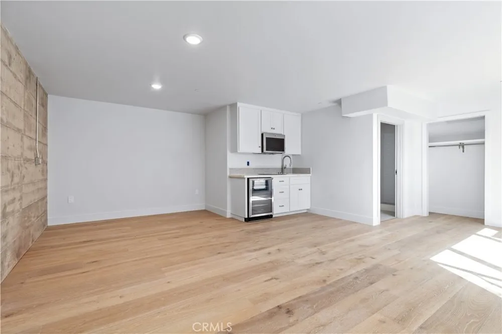 2839 Avila Beach Avila Beach, CA 93424