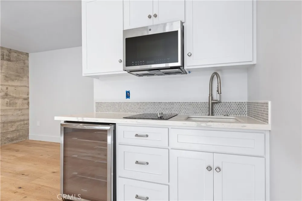 2839 Avila Beach Avila Beach, CA 93424