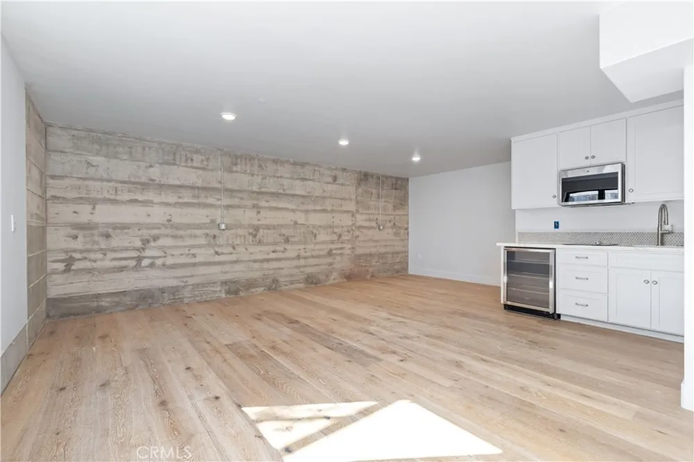 2839 Avila Beach Avila Beach, CA 93424