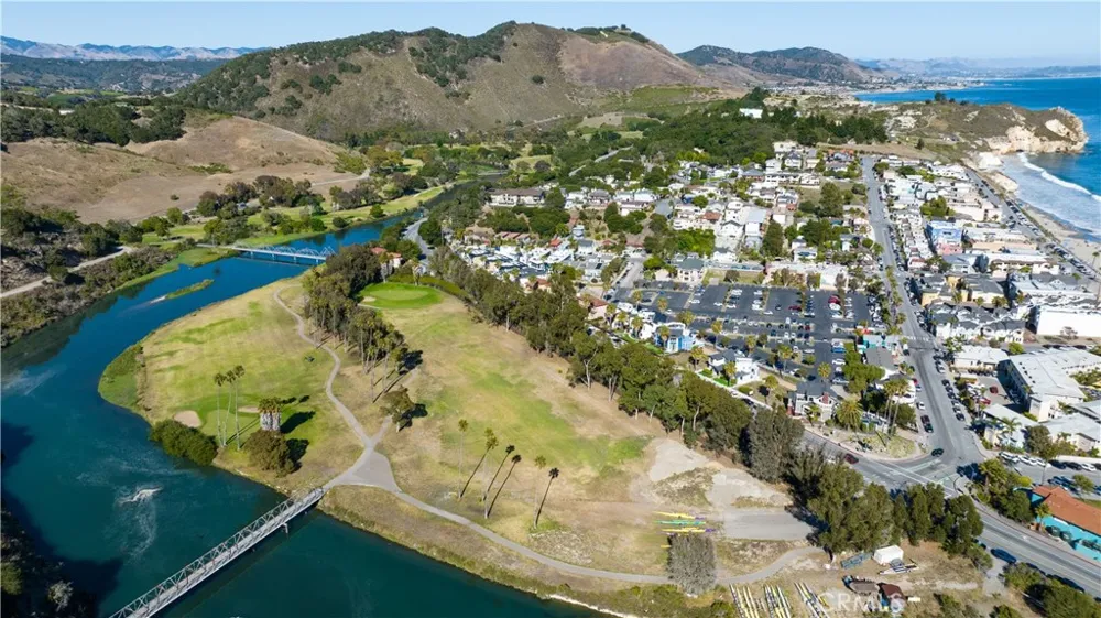 2839 Avila Beach Avila Beach, CA 93424