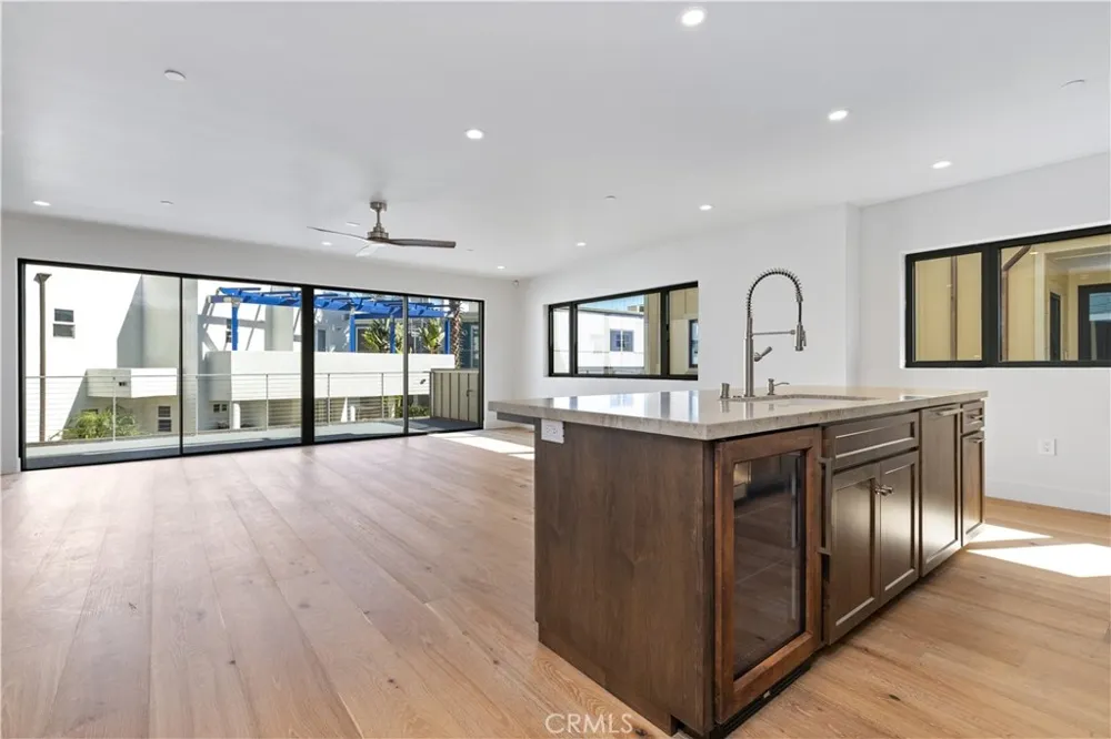 2839 Avila Beach Avila Beach, CA 93424