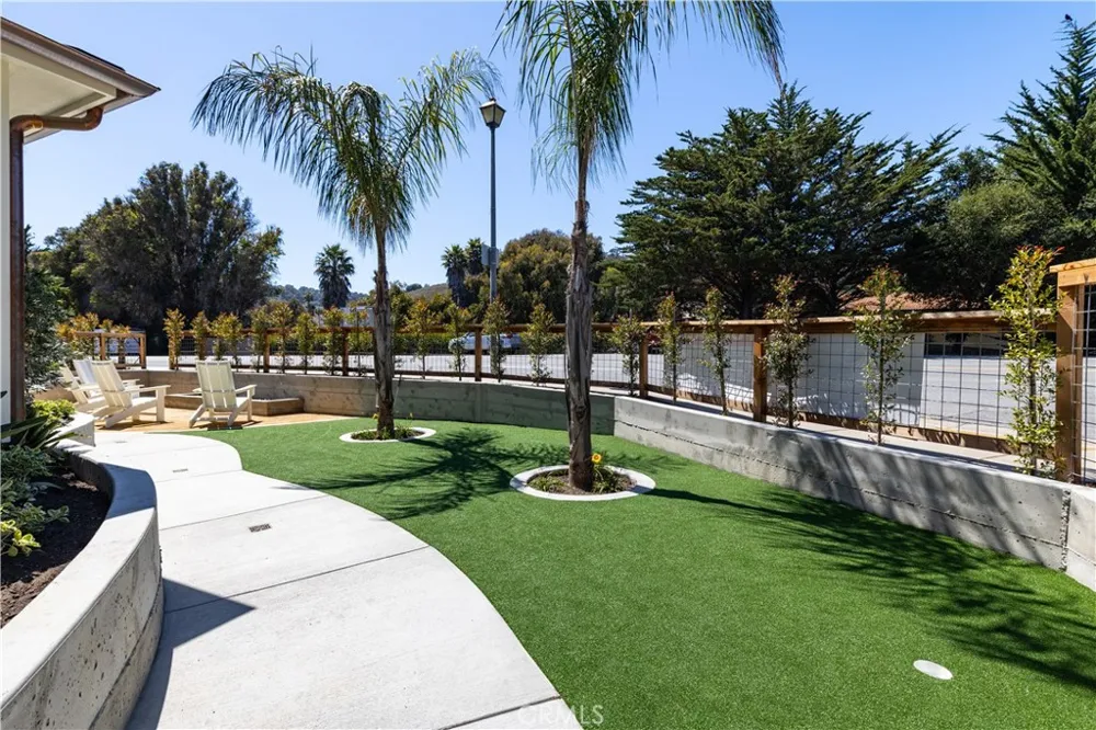 2835 Avila Beach Avila Beach, CA 93424