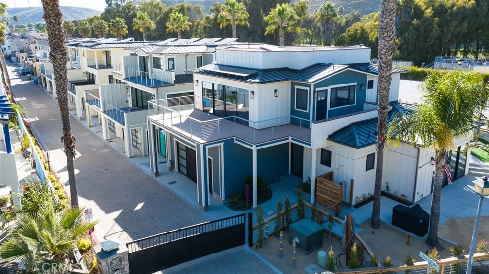 2835 Avila Beach Avila Beach, CA 93424